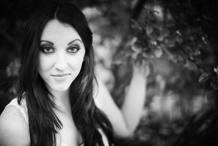 singer/songwriter Brianna Grace-photo by Dan Gillan