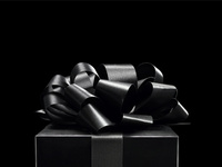 Amex Centurion Card: Holiday Gift Guide