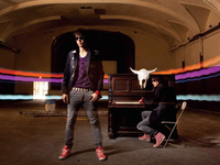 Filter / Julian Casablancas