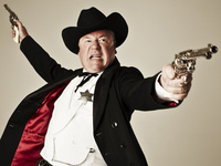 Ray Winstone