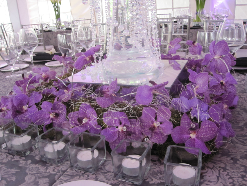 Wedding table concept. Concept de décors de table de mariage