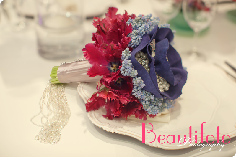 Bridal bouquet with broches on shammy.