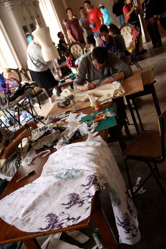 "FTLO Castlepalooza" ReDress colab