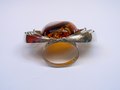 'The egg' (two-finger ring)