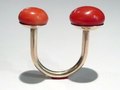 Coral/14 kt ring