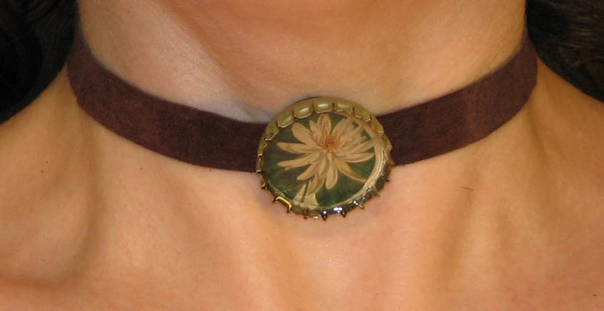 Button & Lace Chocker