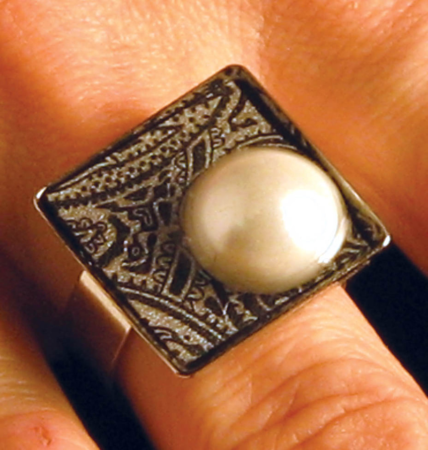 Paper, Plastic & Resin Ring