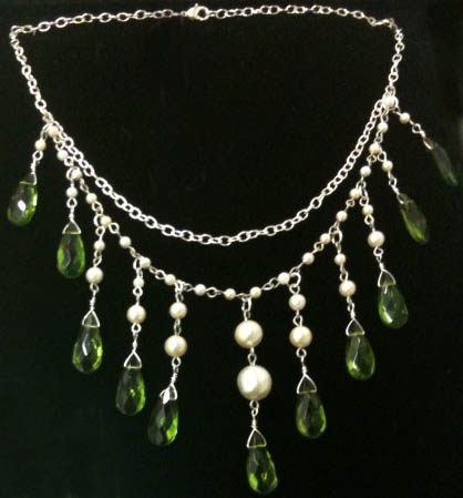 Pearl & Glass Necklace