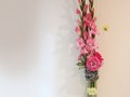 E. easel vertical spray