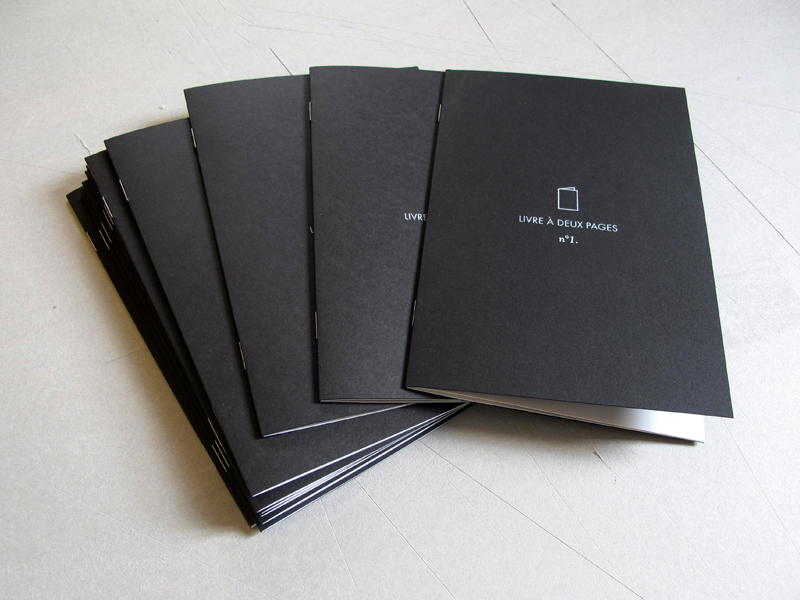 Livre à deux pages - Editions Périphérique (2011)
