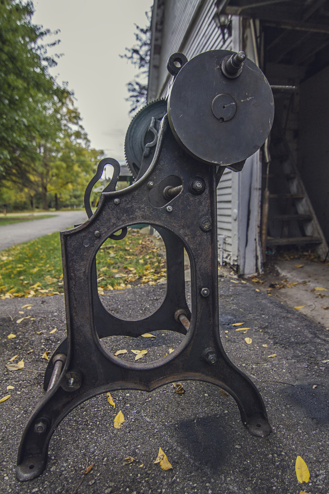 Gordon Style Printing Press Restoration. Base.