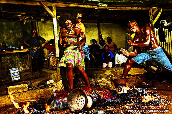 CHARBON FIRE - www.paulsika.com