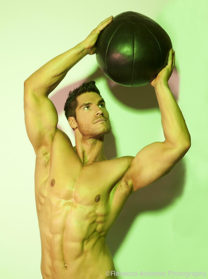 Physique // 2012