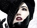 Photographer: Peter Chin. Model: N/A. RETOUCH by Claudia.