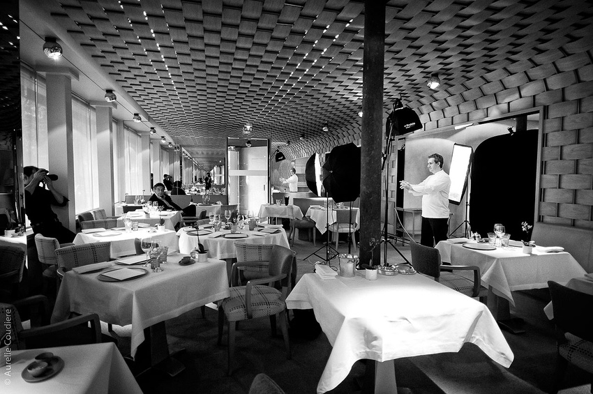 Jean Louis Nomicos, chef cooking - © Aurelie Coudiere