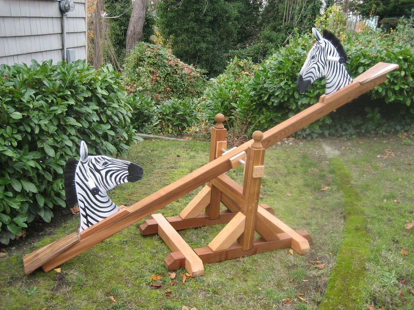 Artistic Zeebra Teeter Todder