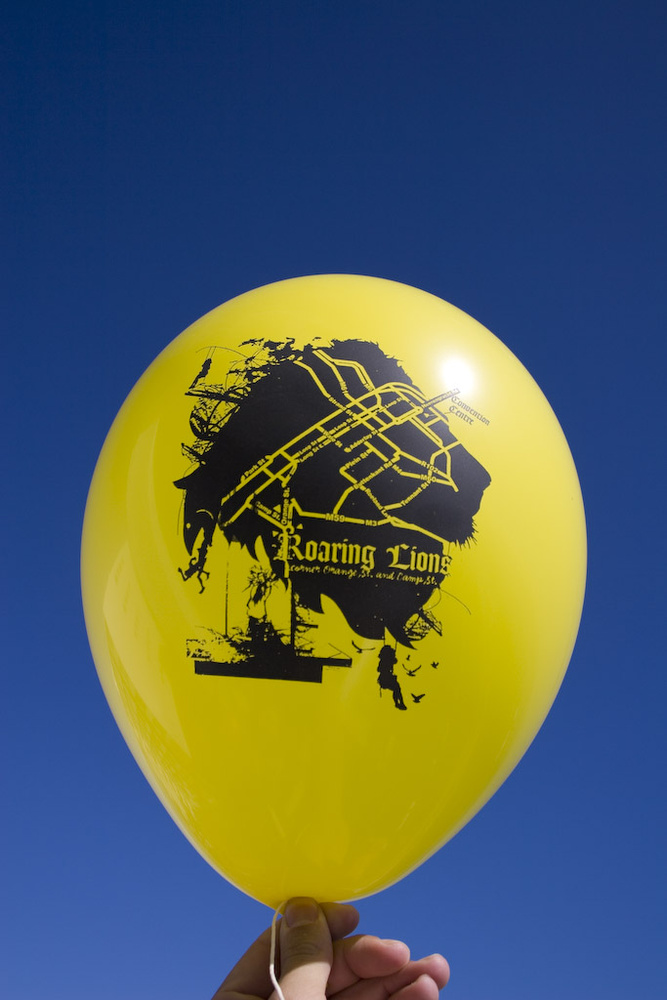 "Localoons", curated balloon maps, and installation, Cape Town, South Africa. Collaborators: Bethany Koby, Daniel Hirschmann.