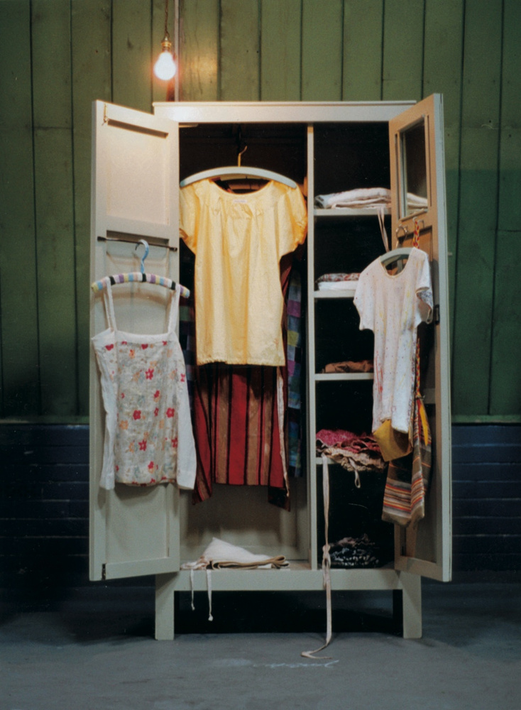 JESSICA OGDEN Art Director Stephen Male 1996-present Mandarina Duck Installation