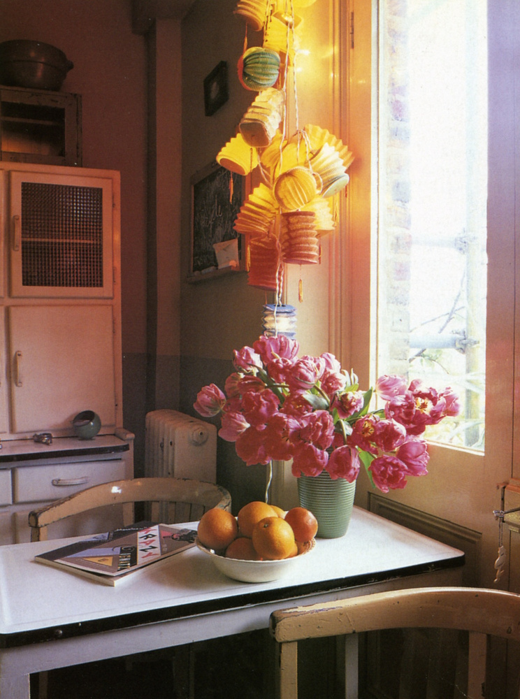 PRESS ELLE DECORATION London home of Stephen Male and clothing designer Jessica Ogden Interior design Stephen Male 1999
