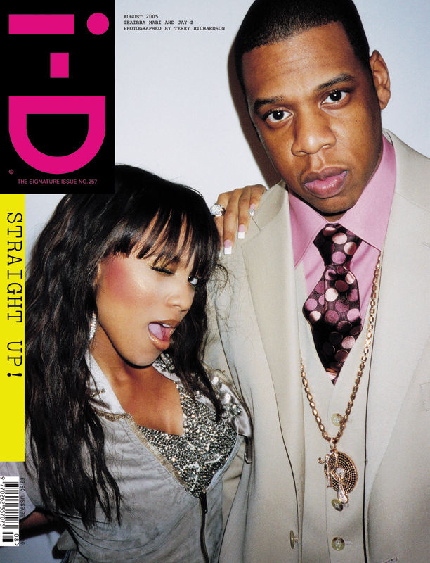 i-D ANNIVERSARY ISSUE 2005 Art Director 1983-1993 Consultant Art Director 2005-2008 Guest Editors Stephen Male & Simon Foxton Photographer Alasdair McLellan