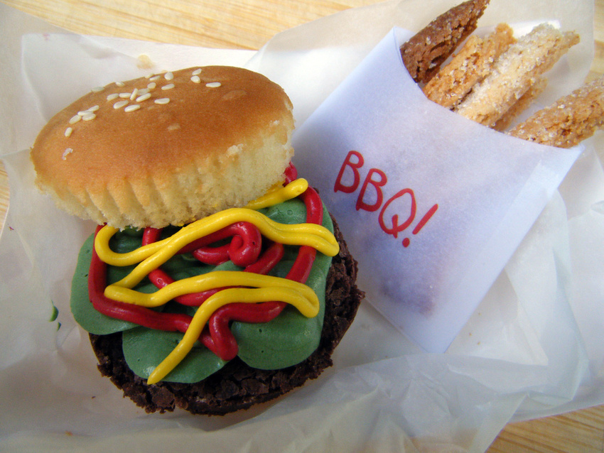 Cupcake 'bun', brownie 'burger', icing 'condoments' + sugar cookie 'fries'