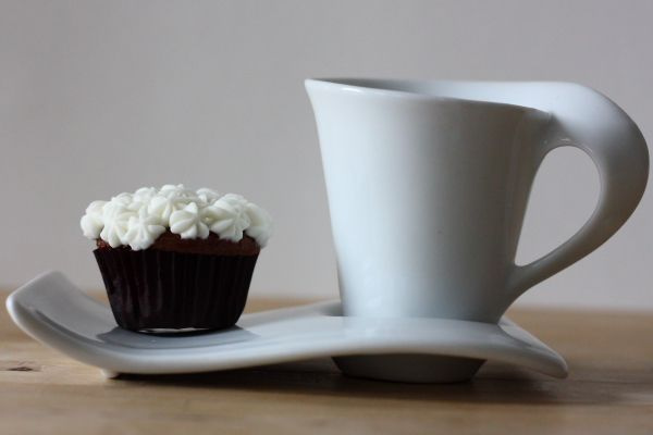 Mocha Cupcake with Vanilla Buttercream