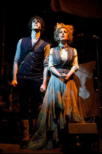 Photo: Evgenia Eliseeva, director: Sarah Benson, production design: Emily Orling, lighting: Austin Smith