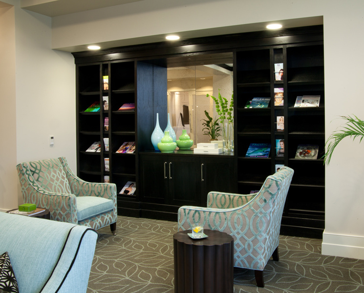 Client Lounge Bookcase (Hidden TV Behind Mirrors)