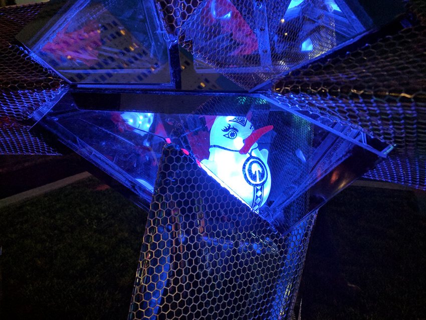 Detail of parol center. Commissioned artwork for the San Francisco Filipino Lantern Festival