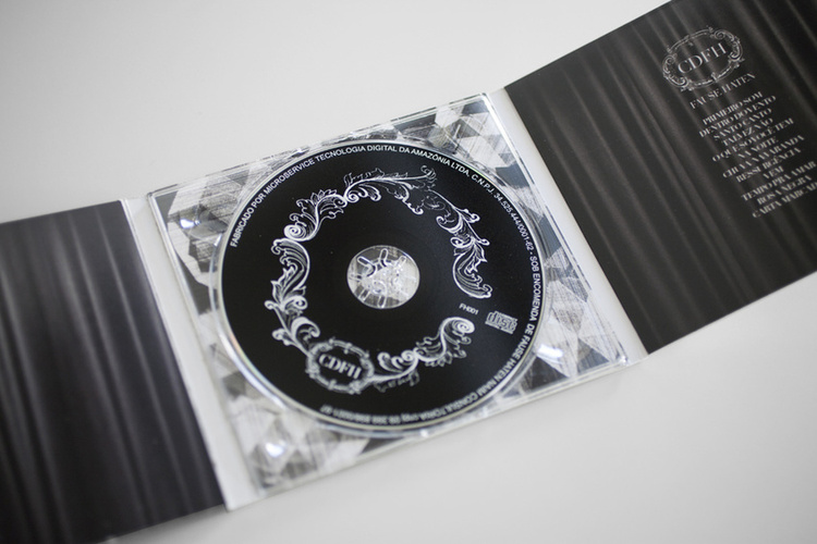Livro e CD para Fause Haten