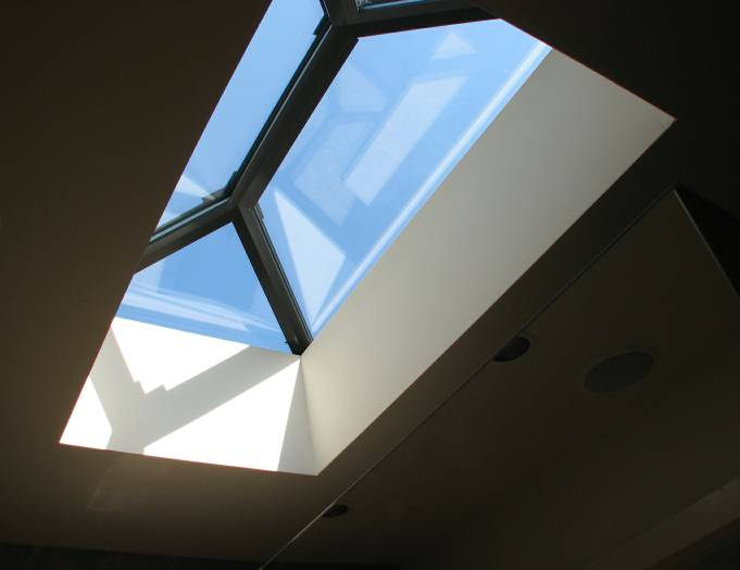 This huge skylight floods the bathroom with light.